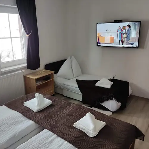 Chata Borovica v obci Valča